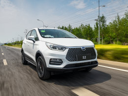 ���������ʹ��綯SUV �����Լݱ��ǵ�S2